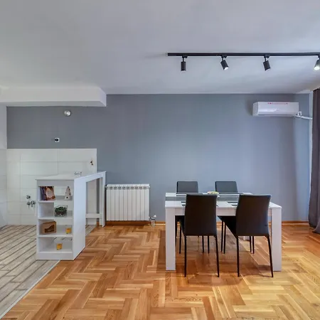 Nobless Апартаменты *