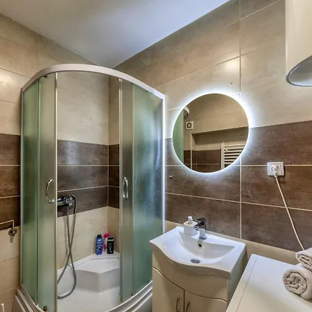 Nobless Lägenhet Belgrad